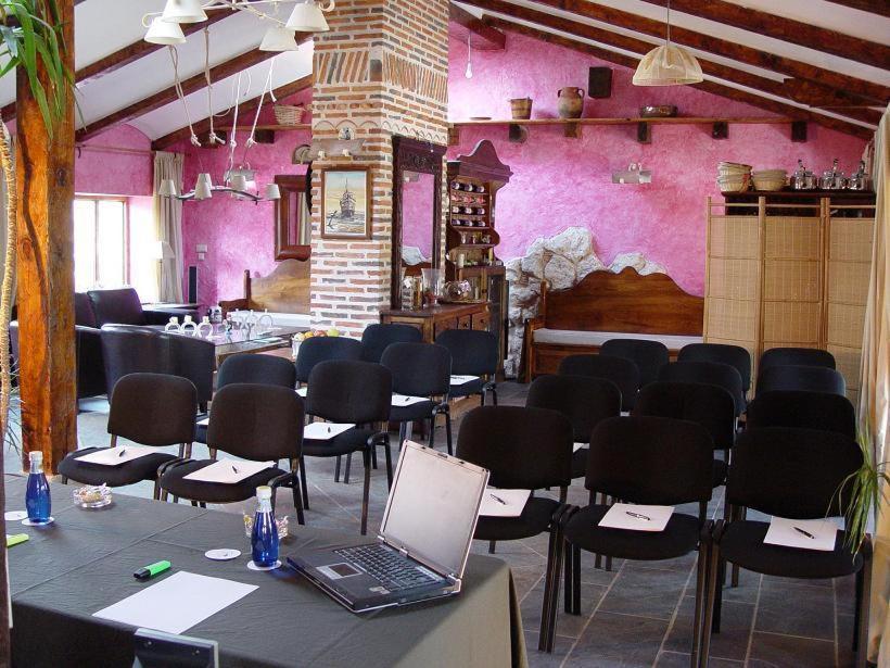 Hospedium Hacienda Las Cavas Olmedo Εξωτερικό φωτογραφία