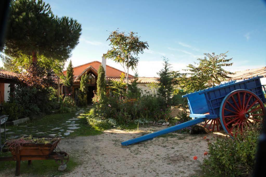 Hospedium Hacienda Las Cavas Olmedo Εξωτερικό φωτογραφία